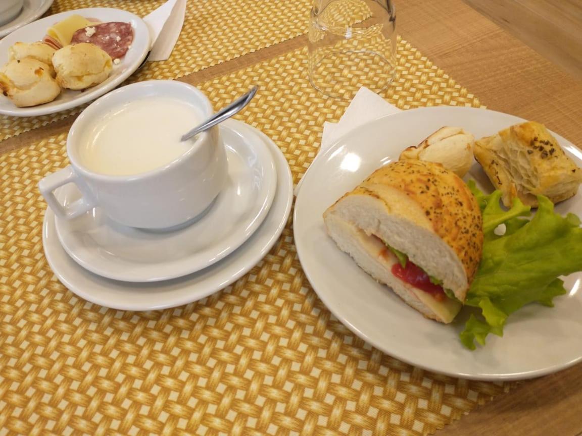 Rambo Hotel Alegrete Zewnętrze zdjęcie